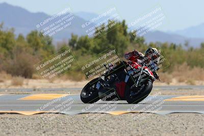 media/Apr-09-2023-SoCal Trackdays (Sun) [[333f347954]]/Turn 7 (1135am)/